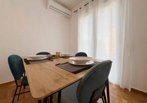 Stournari Spacious 114sqm apt in Athens