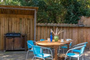 Maison esprit cabane proche océan et bassin