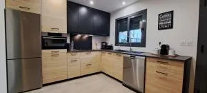 Pacific Green-2 big Suites-3 Pièces 80m2-Parking 2 cars-Jardin-Confort - Chalifert