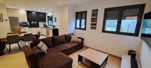 Maisons de vacances Pacific Green-80M2-Clime-2 big Suites-Parking prive 2 cars-Jardin-Confort : photos des chambres