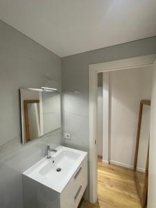 Visconti di Modrone 18