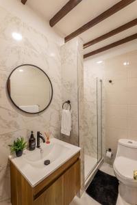 Amplio apartamento familiar de 2 habitaciones dentro de la Ciudad Amurallada - AC, Wifi rapido y Agua caliente