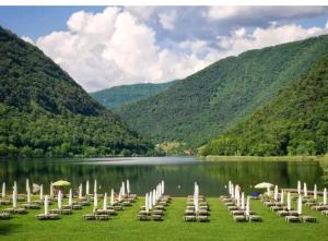 CasaPiergiulia - Canzo - Lago di Como -Parcheggio - Wifi