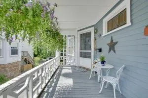 Quaint Beverly Townhome Walk to Beach and Downtown! - إبسوتش