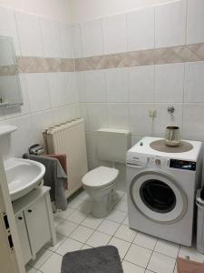 Möblierte Wohnung in bester Lage für Feriengäste und beruflich Reisende AW12A-II