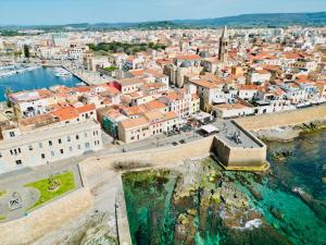 Centro Storico - Fronte Mare - aquasale apartment Alghero img29