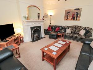 50 West Street Edelweiss