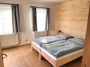 Velká chalupa na Panské