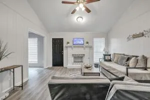 Home Sweet Home Camp Robinson home - Conway