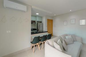 Estiloso, Central e Lindo