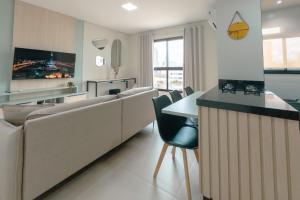 Estiloso, Central e Lindo