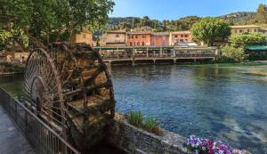 Maisons de vacances Serenite en Provence, Climatisee : Maison 3 Chambres