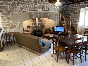 Gîte de France à Darazac 2 épis - Gîte de France 2 personnes MAE-5181