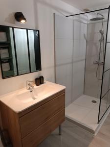Appartements Le Bon Sejour, studio a 2 pas du Futuroscope : photos des chambres