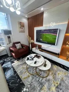 Grandeur Apartment - Luxurious 2 bedrooms penthouse - Апапа