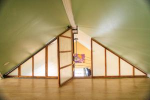 Smart House [HotTubPets420]