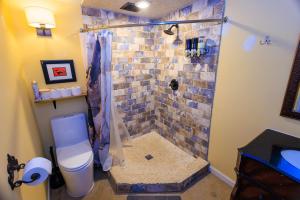 Smart House [HotTubPets420]