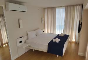 SeaView Suite With Panoramic View
