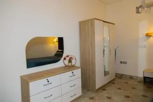 STUDIO East Legon, Adjiringanor - Ashalebotwe