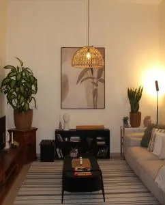 Boho Style Cozy 1 BHK Apartment - Muşaffaḩ