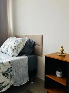 APARTAMENTO 2 QUARTOS em Contagem - 孔塔任