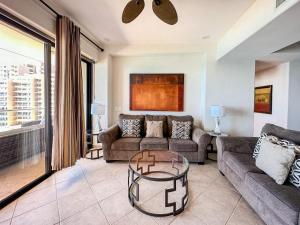 Beach Bliss Retreat Beachfront Condo