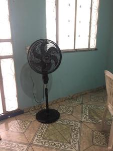 Casa com 3 quartos e varanda