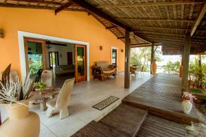 Refugio pe na areia na Praia do Acuipe com Wi-Fi