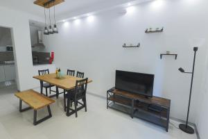 Fort Chambray, Blissful Escape