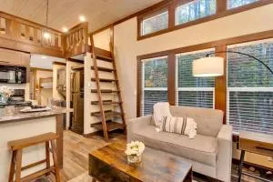 Black Diamond at Mentone with Free Internet - Mentone