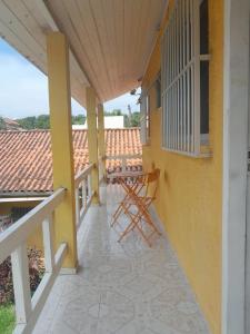 Bombinhas centro apt con kitchenette