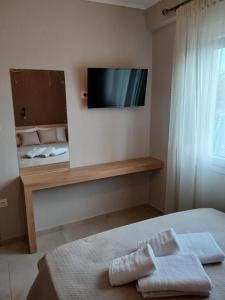 A & F Apartments - Fays house