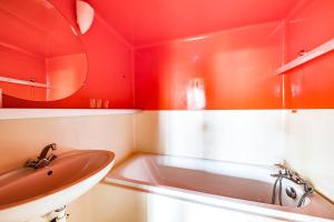 Résidence Tournavelles - Appartement 2 pièces 5 personnes au pied des pistes et des commerces, proche de lESF et de la garderie dans le village des Vill MAE-7191