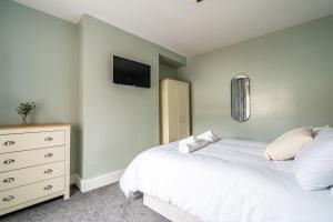 Edinburgh Street House 3 Bed, 4 Guest