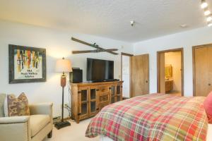 2 Mi to Sun Valley Resort Walkable Condo!