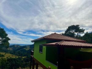 Chalé Mirante Da Colina 9, com hidromassagem privativa, café da manhã e piscina