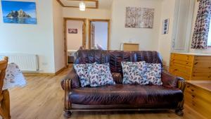 Skellig View Sunset Cliffs View Apartment