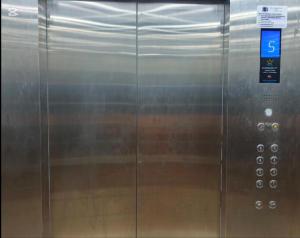 Lavish One & Two Bedroom Apartments with a Lift