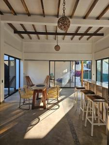 Wayo ocean view Tamanique house