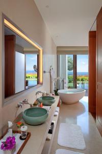 Mandarin Junior Suite room in Mandarin Oriental Bodrum