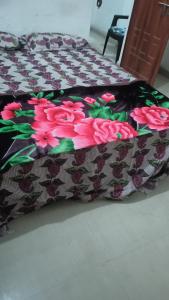 Star hostel 3 km from sangam