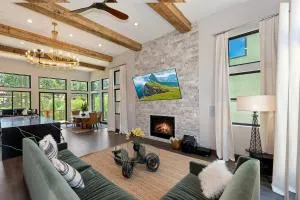 1224 WolfCreek Luxury Vacation Home - بيغ بير لاكي