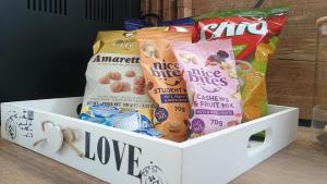 City Oasis near Airport, IEC, Metro station by Keybox