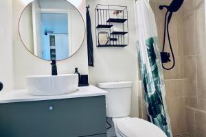 Beautiful Condo at the Island Colony in Waikiki