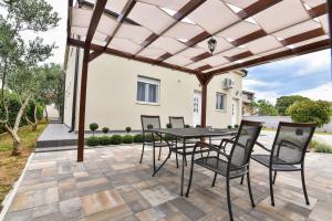 Apartment Gordana Mar