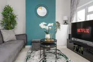 Rochester Retreat - Charming 3 Bedroom House - Higham