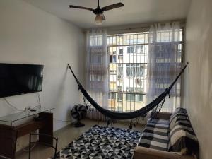 2 Quartos em Copacabana a 240m da Praia, Posto 2