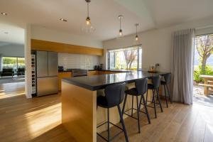 Gibbston Valley Back Track by Sothebys Luxury Rental Homes