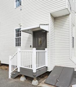 Top Ratednew convenience and style in Montclair