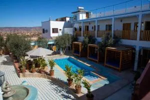 Single fin taghazout surf & stay - Lʼlouzza